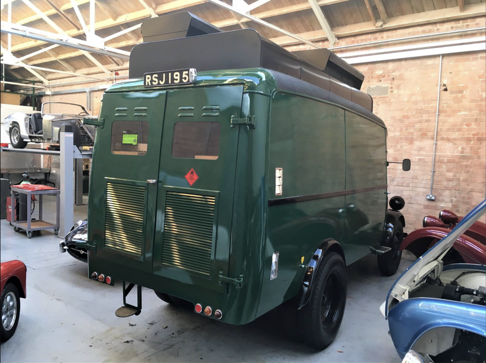 Fordson food truck Année 1949 voiture de collection à vendre