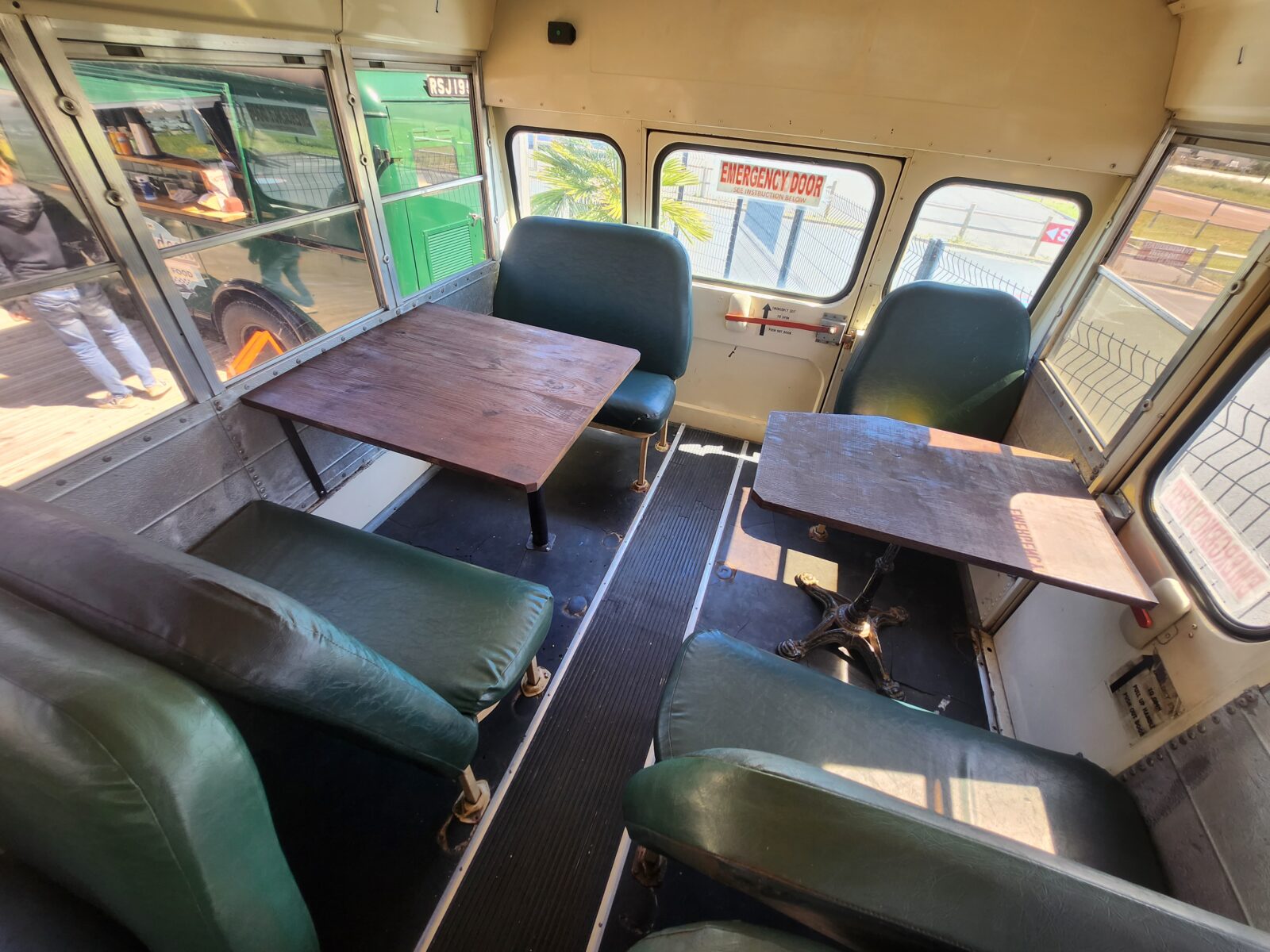 School Bus Année 1986 voiture de collection à vendre