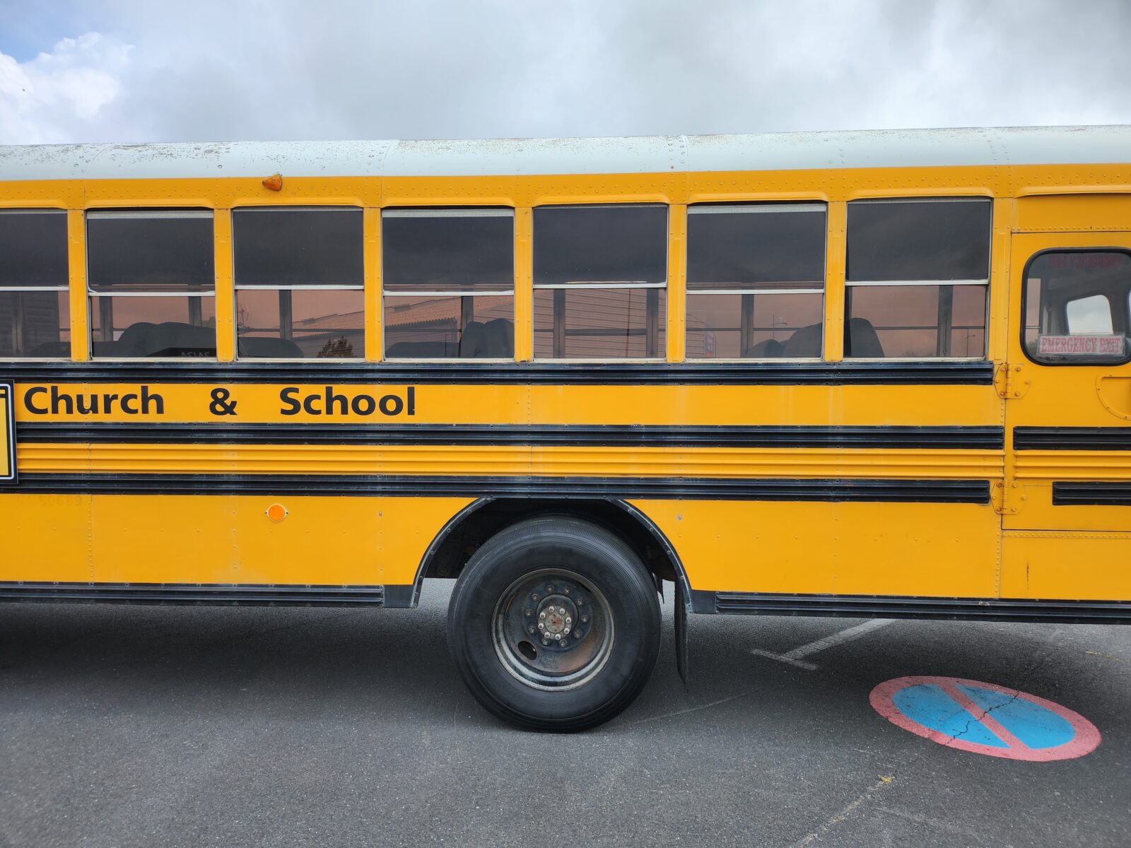 School Bus Année 1986 voiture de collection à vendre