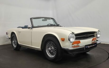 Triumph TR6  Année 1974 voiture de collection à vendre