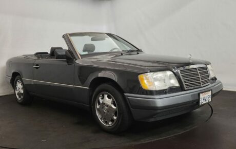 Mercedes  Année 1994 voiture de collection à vendre