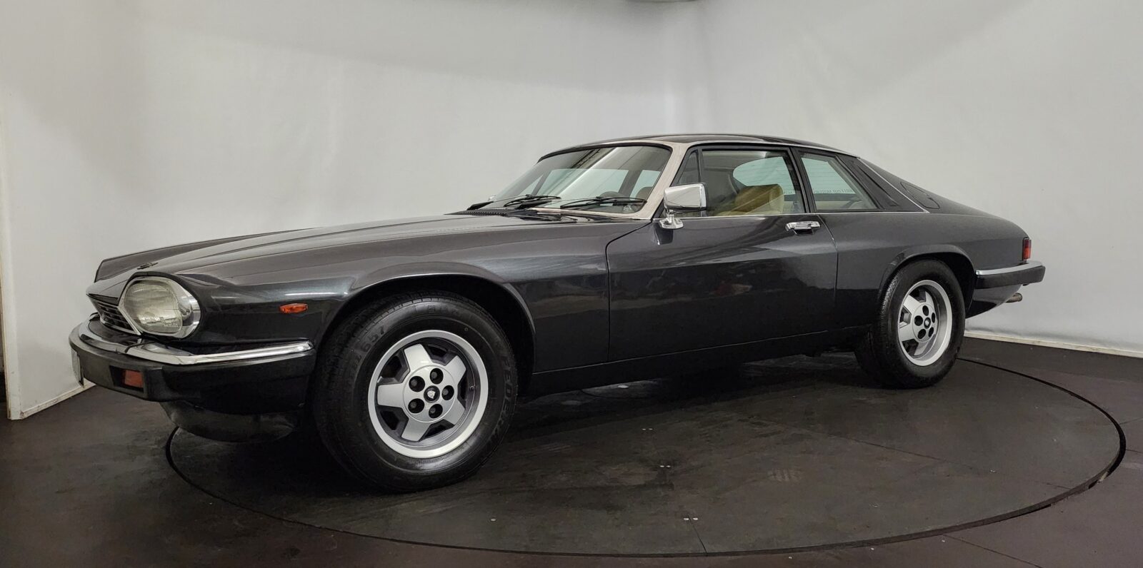 Jaguar XJS Année 1983 voiture de collection à vendre