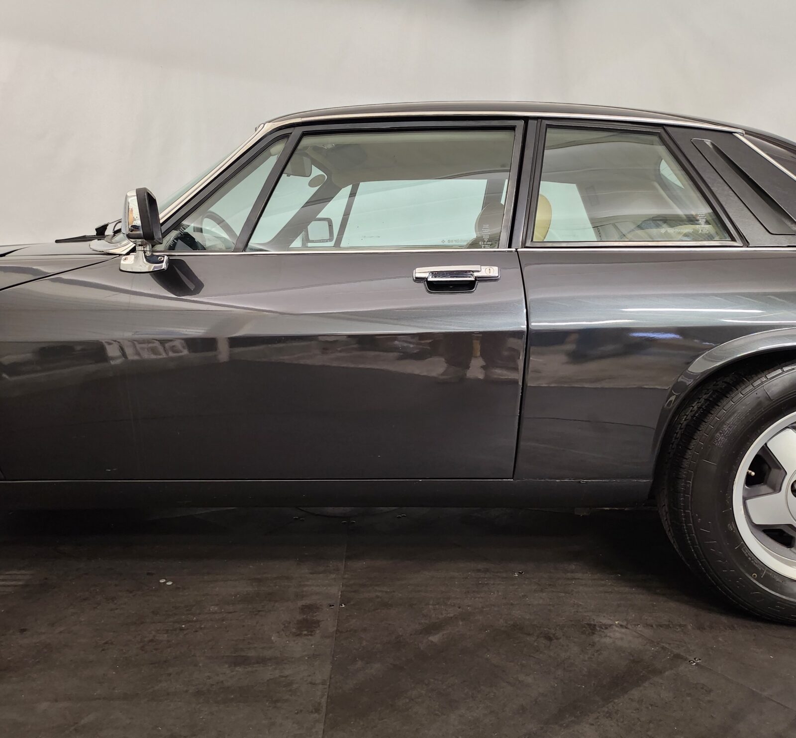 Jaguar XJS Année 1983 voiture de collection à vendre