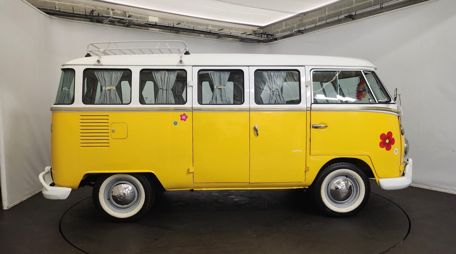VW Combi Année 1972 voiture de collection à vendre
