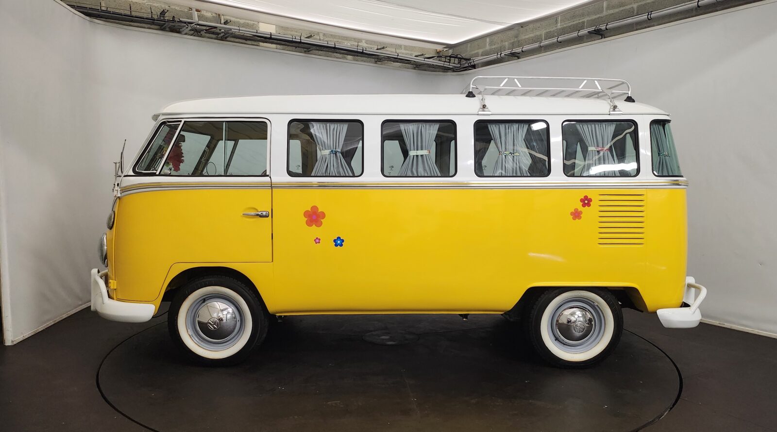 VW Combi Année 1972 voiture de collection à vendre