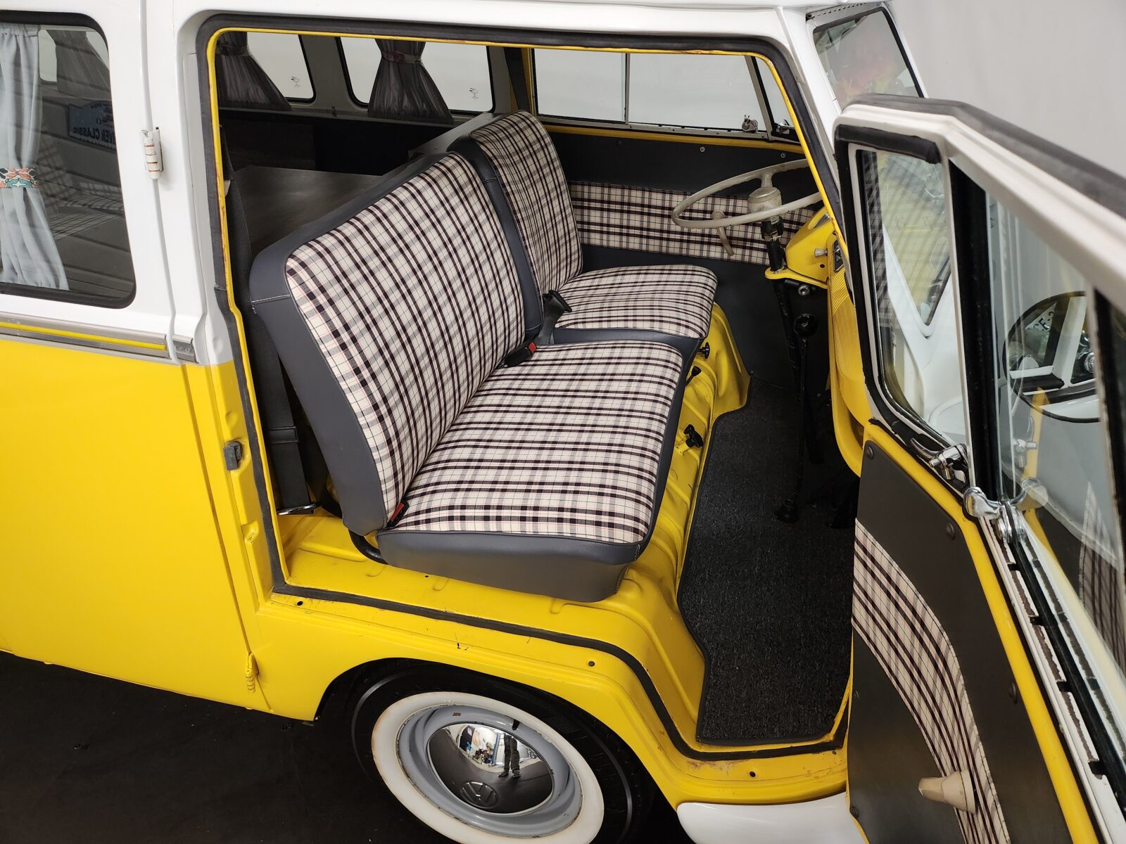 VW Combi Année 1972 voiture de collection à vendre