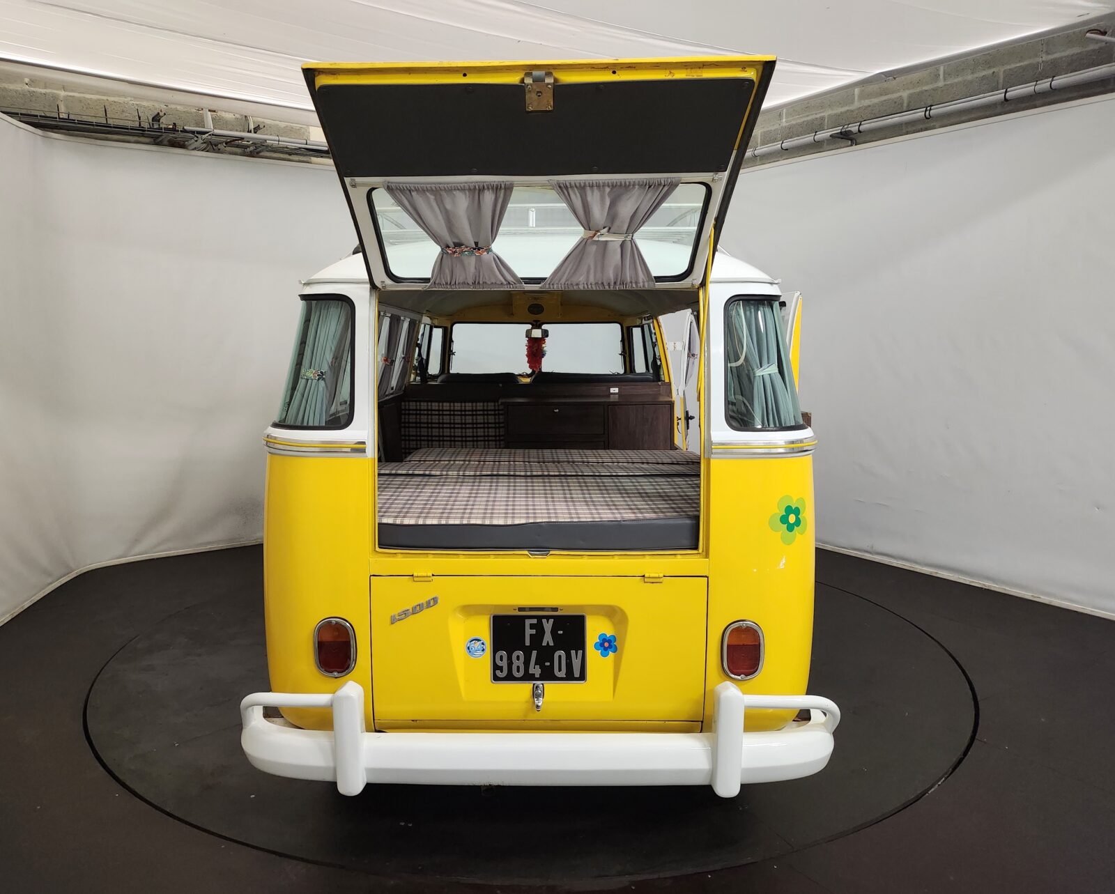 VW Combi Année 1972 voiture de collection à vendre