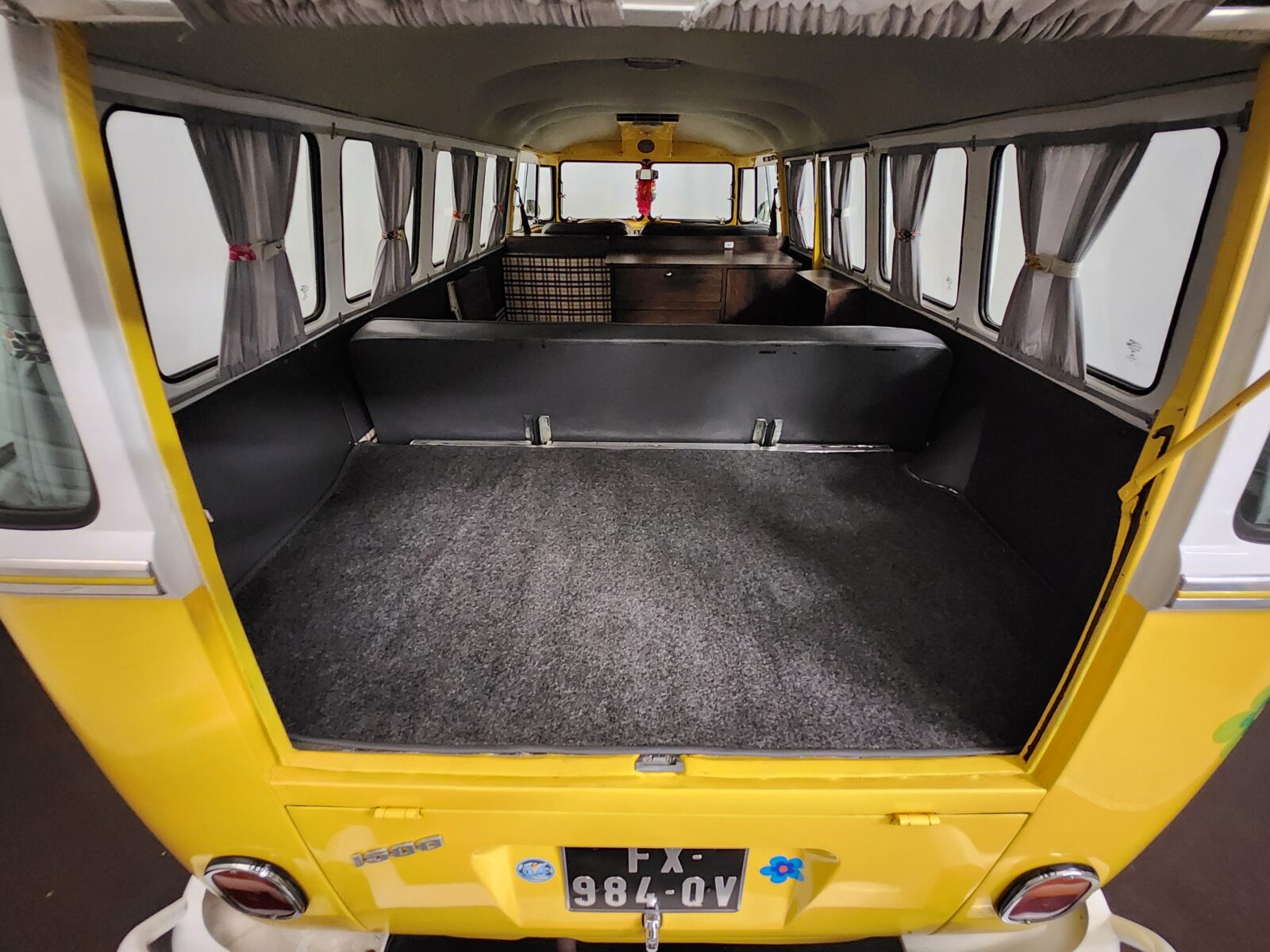 VW Combi Année 1972 voiture de collection à vendre