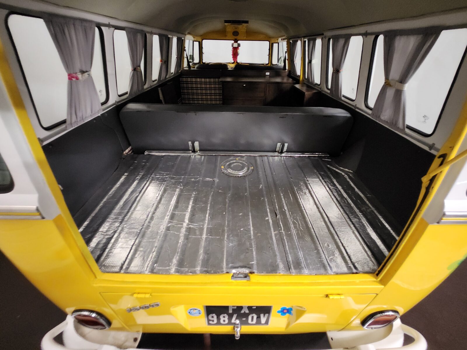 VW Combi Année 1972 voiture de collection à vendre