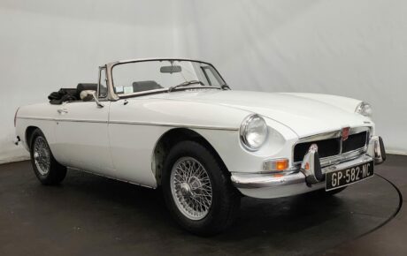 MG  Année 1973 voiture de collection à vendre