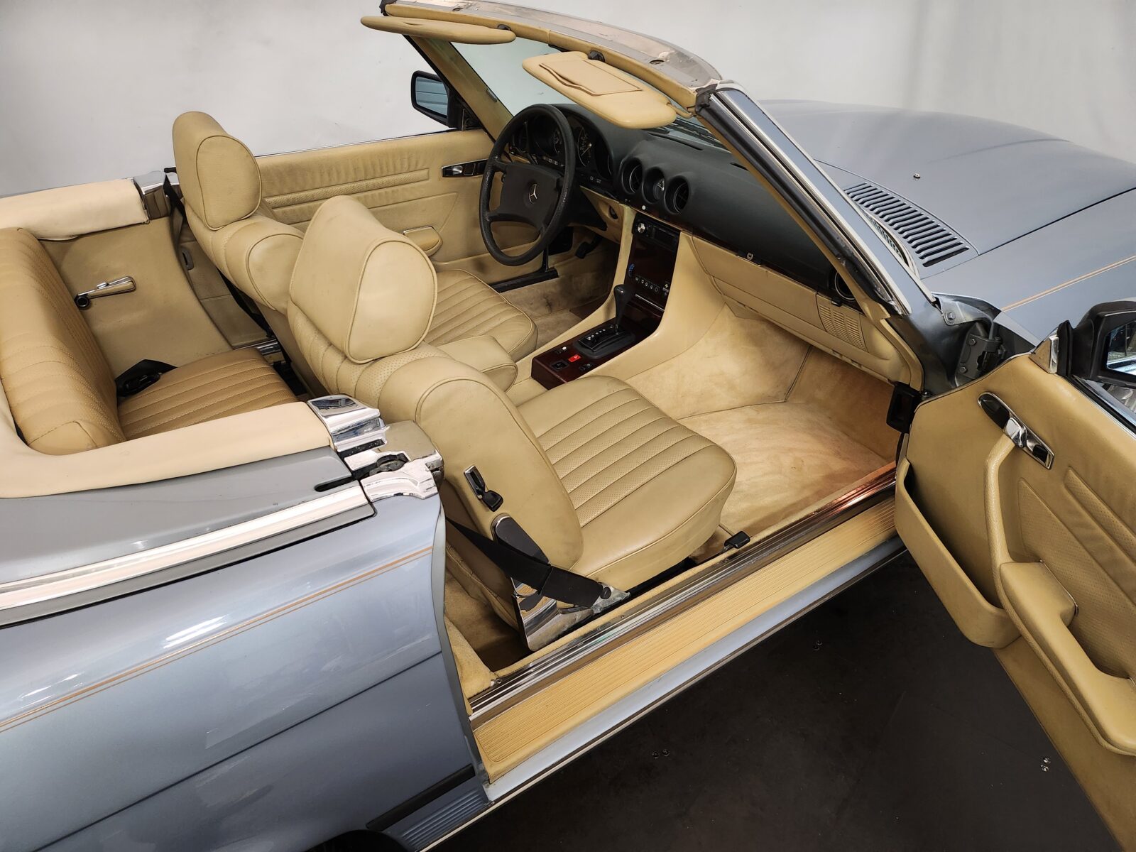 Mercedes Année 1984 voiture de collection à vendre
