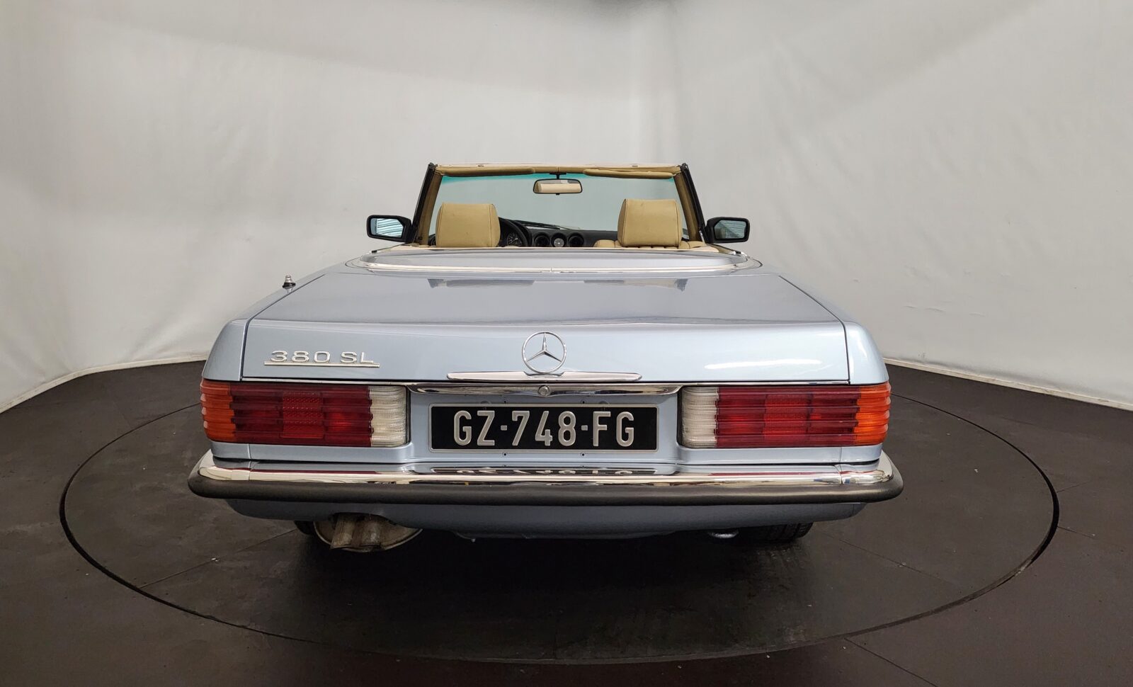 Mercedes Année 1984 voiture de collection à vendre