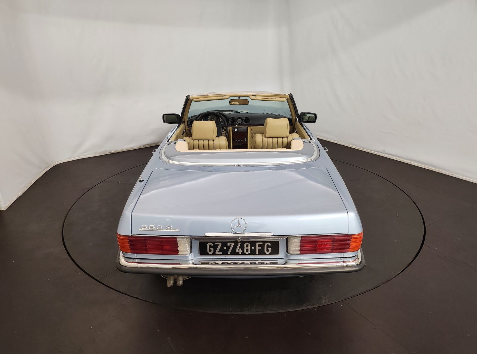 Mercedes Année 1984 voiture de collection à vendre