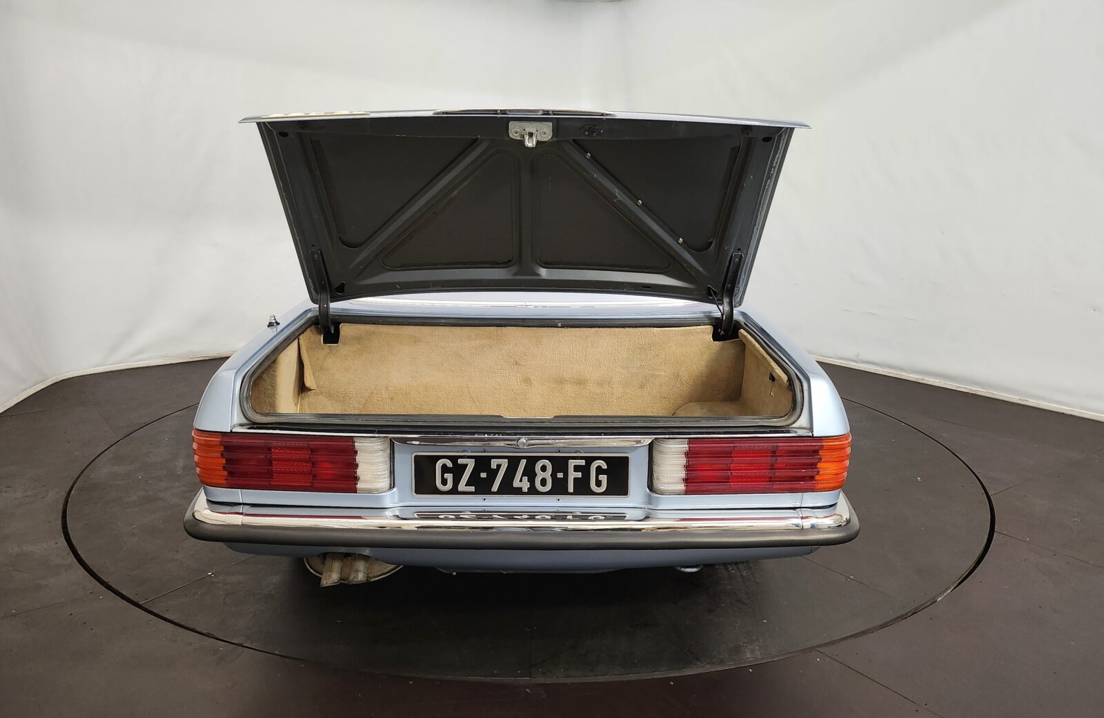 Mercedes Année 1984 voiture de collection à vendre