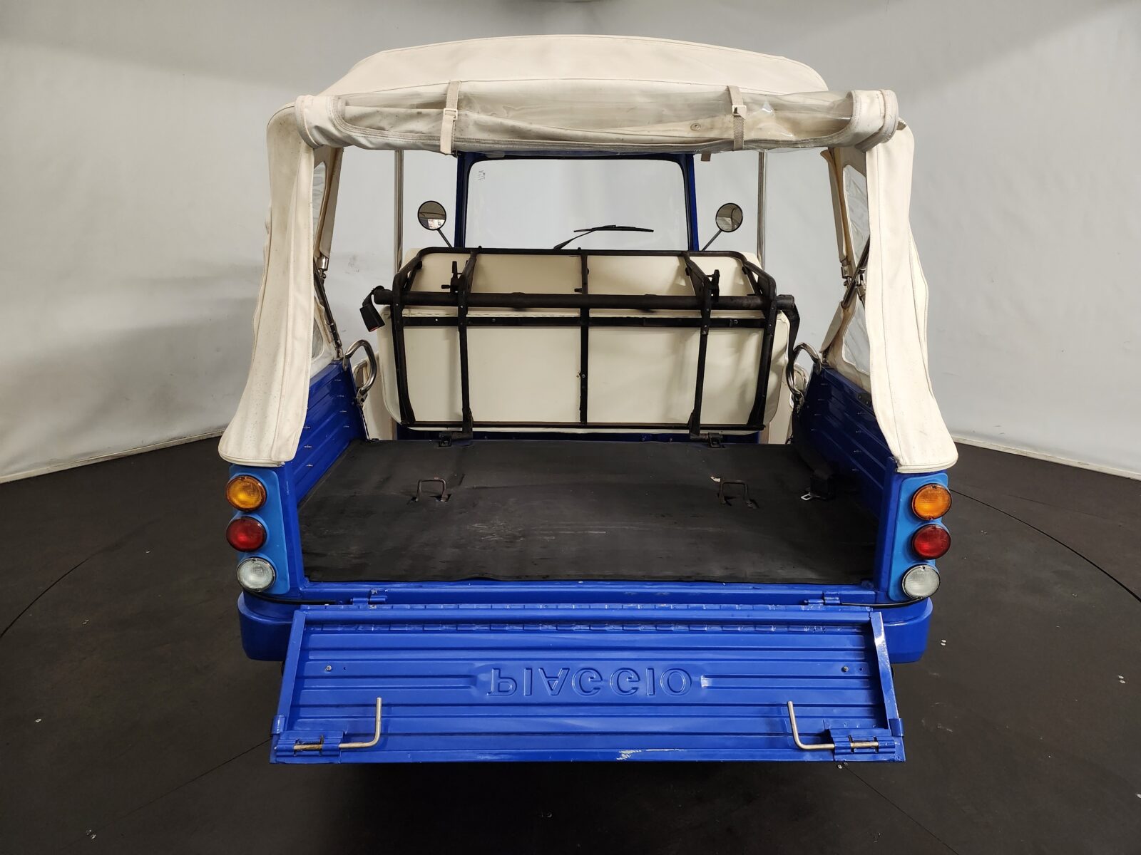 Piaggio Calessino Année 2008 voiture de collection à vendre