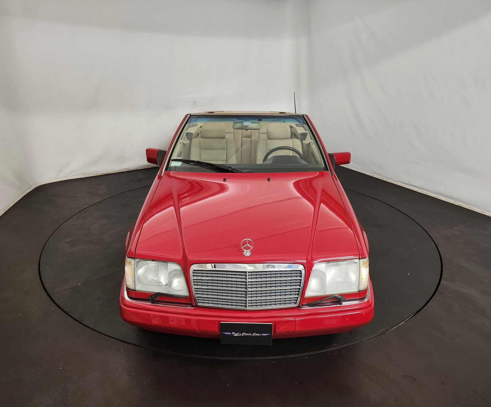 Mercedes E 320 cabriolet Année 1995 voiture de collection à vendre