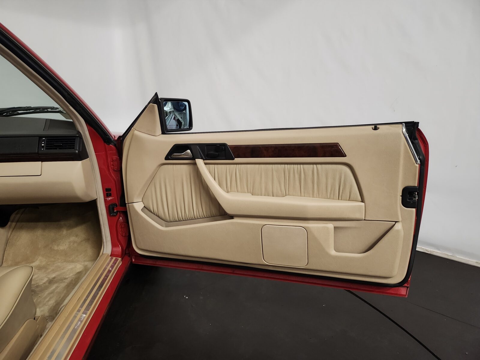 Mercedes E 320 cabriolet Année 1995 voiture de collection à vendre