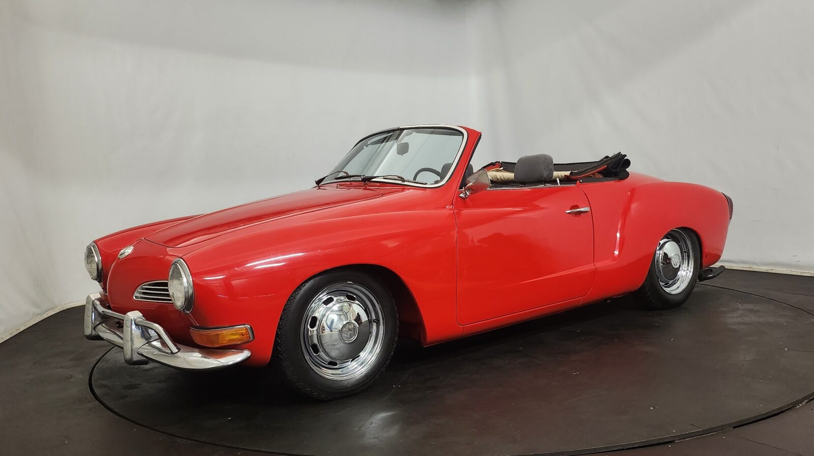 Karmann GHIA Année 1970 voiture de collection à vendre