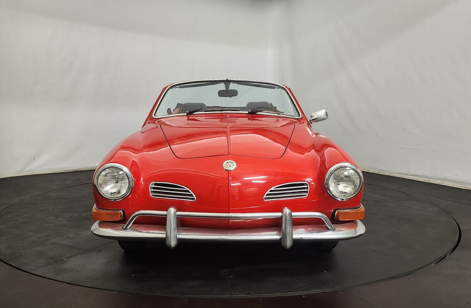 Karmann GHIA Année 1970 voiture de collection à vendre