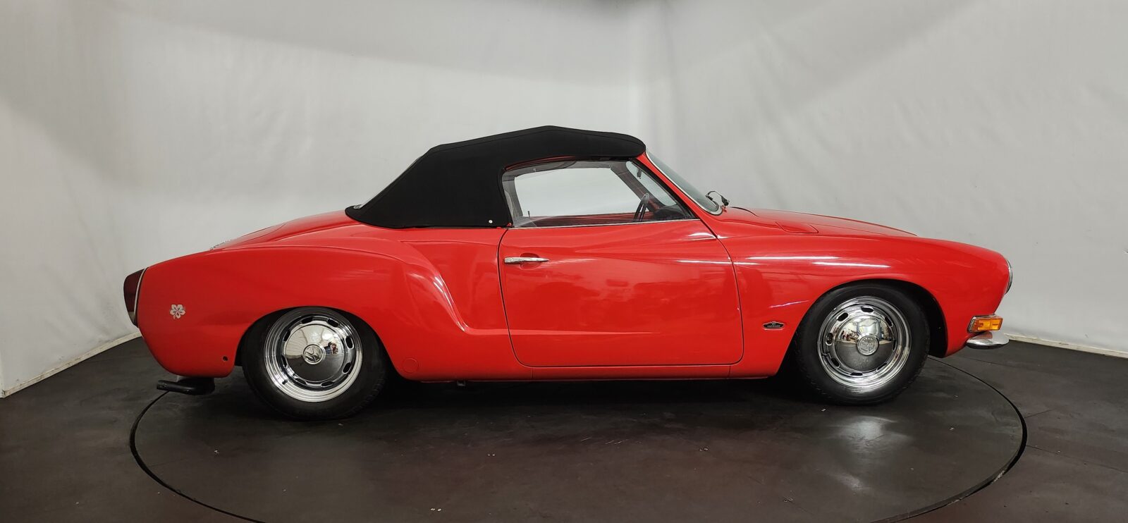 Karmann GHIA Année 1970 voiture de collection à vendre