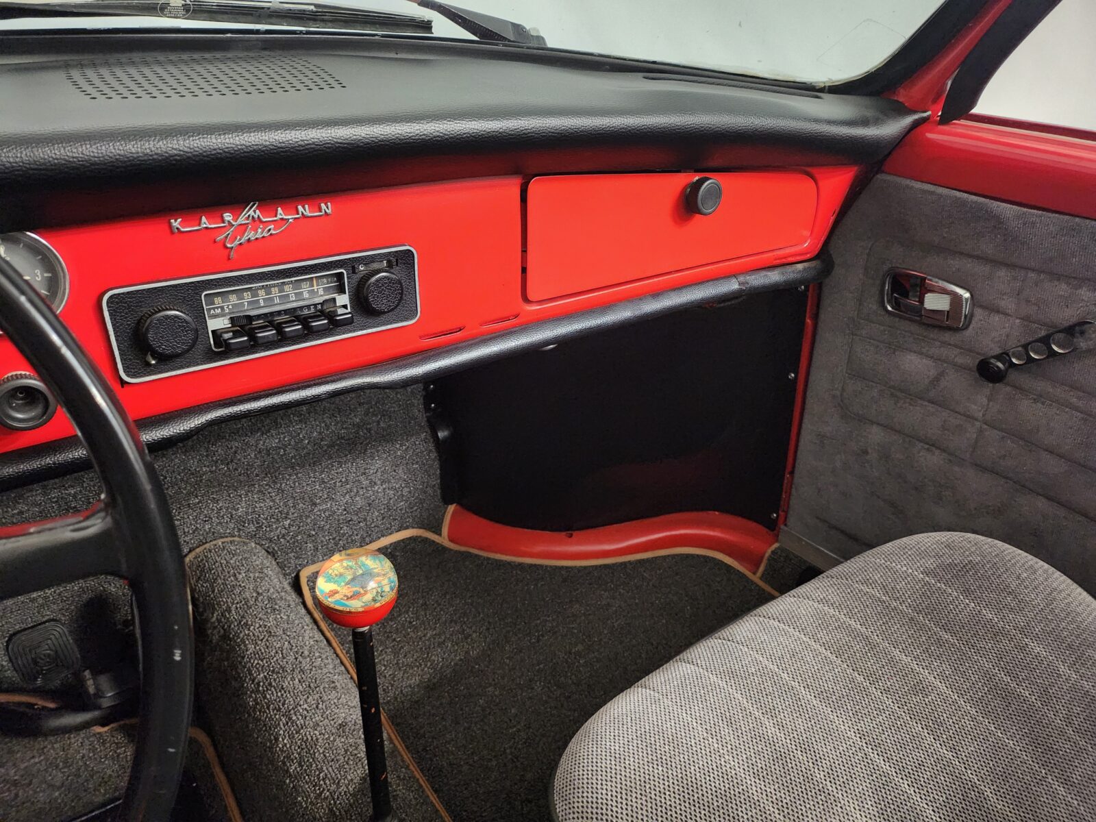 Karmann GHIA Année 1970 voiture de collection à vendre