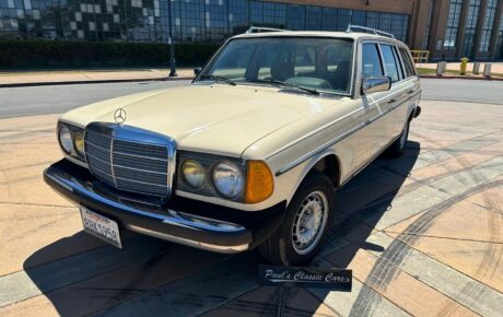 Mercedes 300 TD Wagon  Année 1982 voiture de collection à vendre