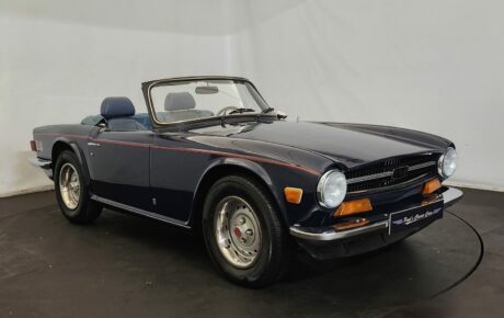 Triumph TR6  Année 1974 voiture de collection à vendre
