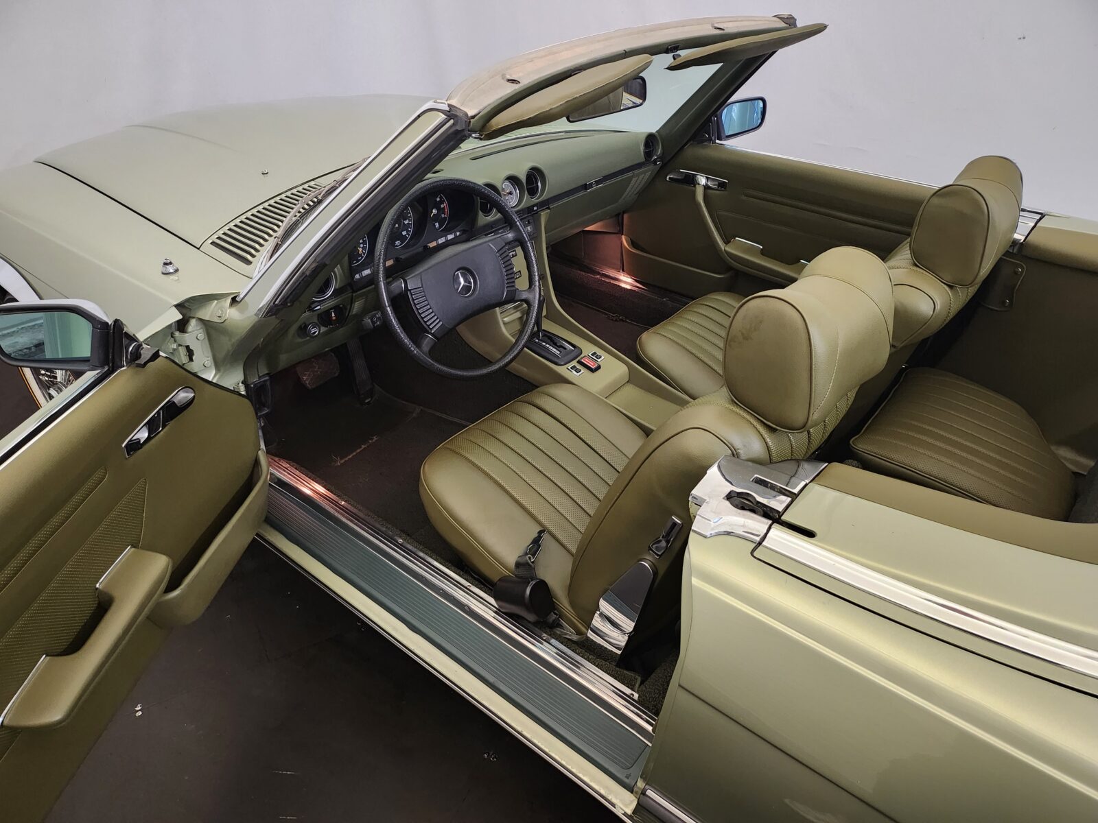 Mercedes 450 SL Année 1973 voiture de collection à vendre