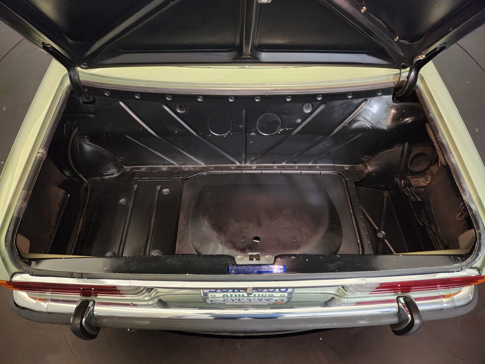 Mercedes 450 SL Année 1973 voiture de collection à vendre