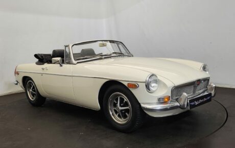 MG B cabriolet  Année 1972 voiture de collection à vendre