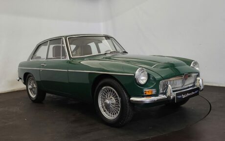 MG C GT  Année 1967 voiture de collection à vendre