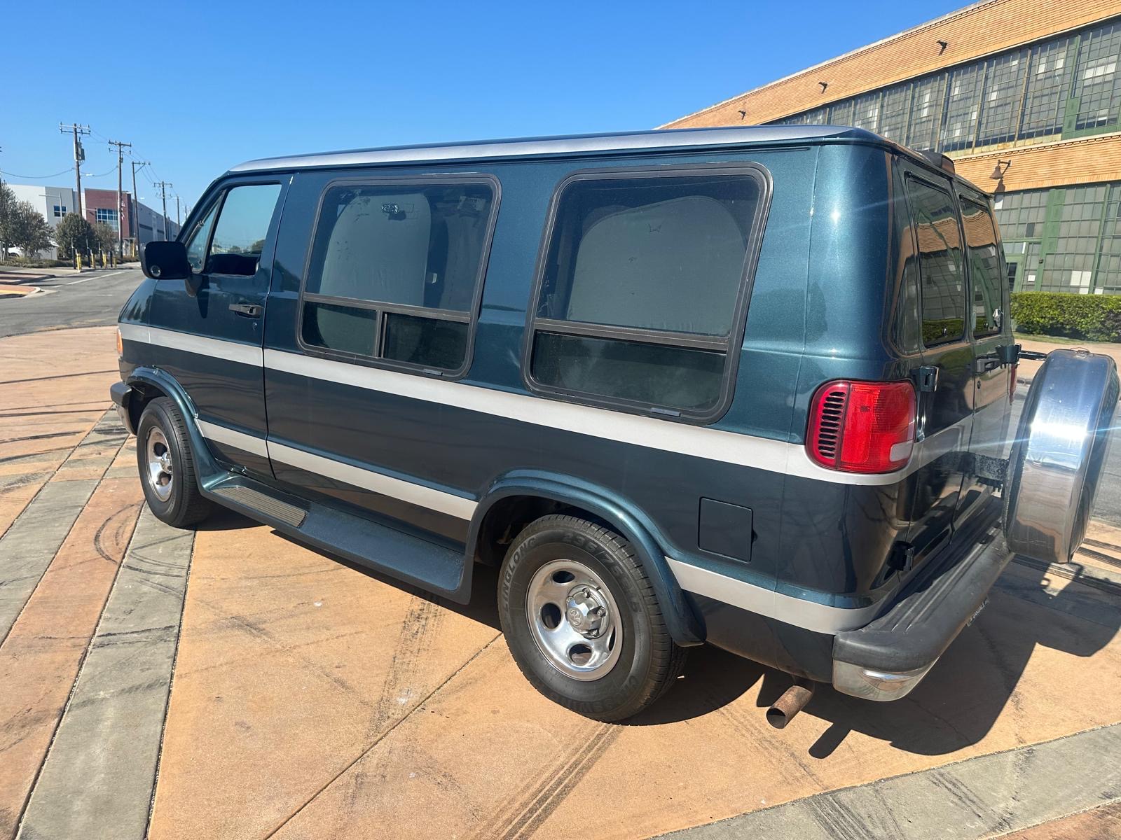 Dodge RAM 1500  Année 1996 voiture de collection à vendre