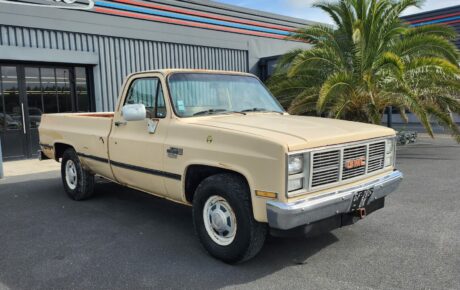 GMC Sierra 2500  Année 1986 voiture de collection à vendre