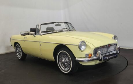 MG B cabriolet  Année 1976 voiture de collection à vendre