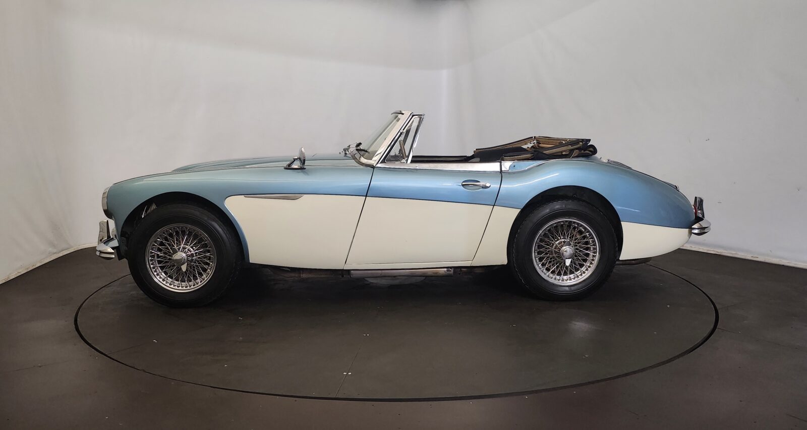 Austin Healey 3000 MK3 BJ8 Année 1965 voiture de collection à vendre