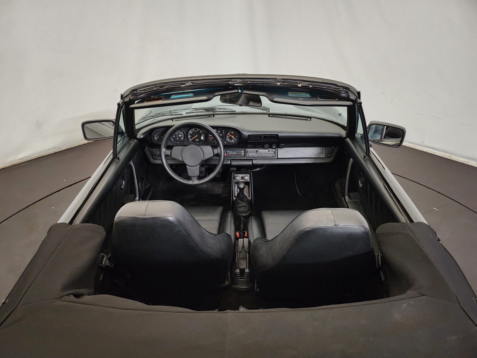 Porsche 911 3.2 cabriolet Année 1984 voiture de collection à vendre