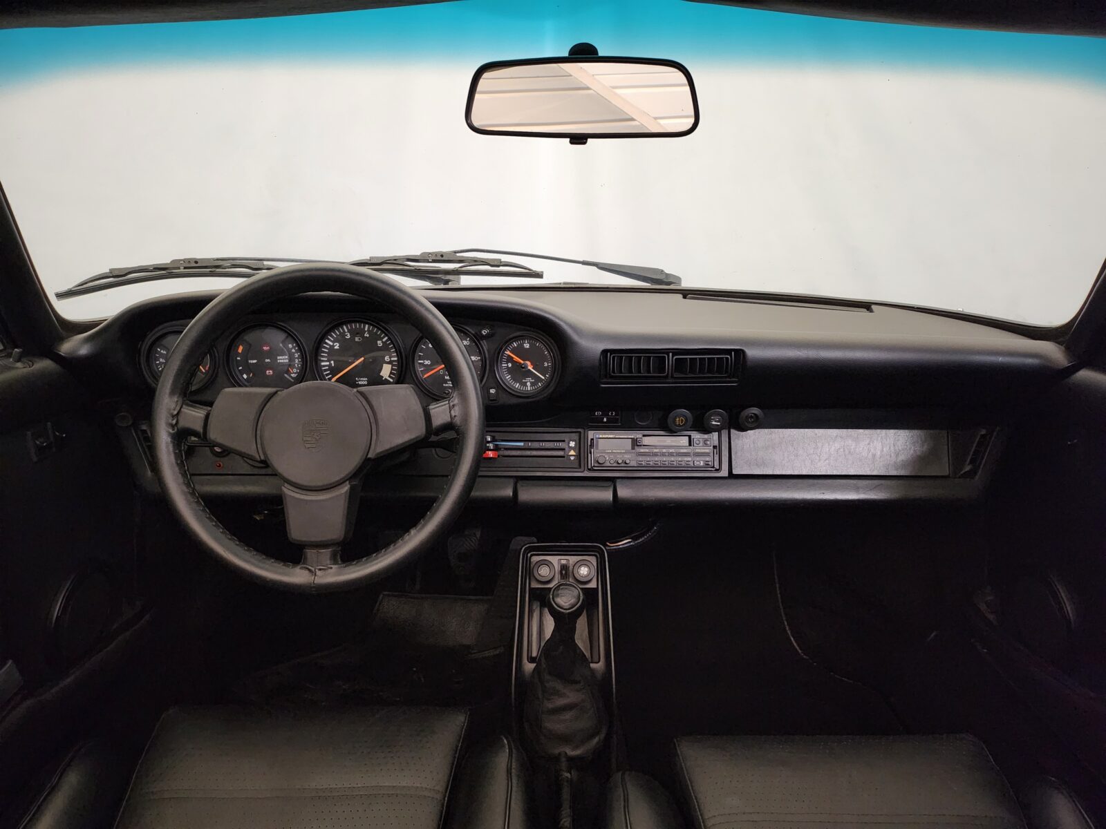Porsche 911 3.2 cabriolet Année 1984 voiture de collection à vendre