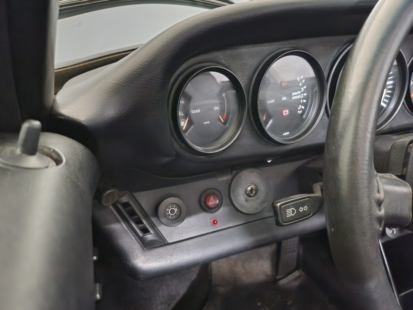 Porsche 911 3.2 cabriolet Année 1984 voiture de collection à vendre