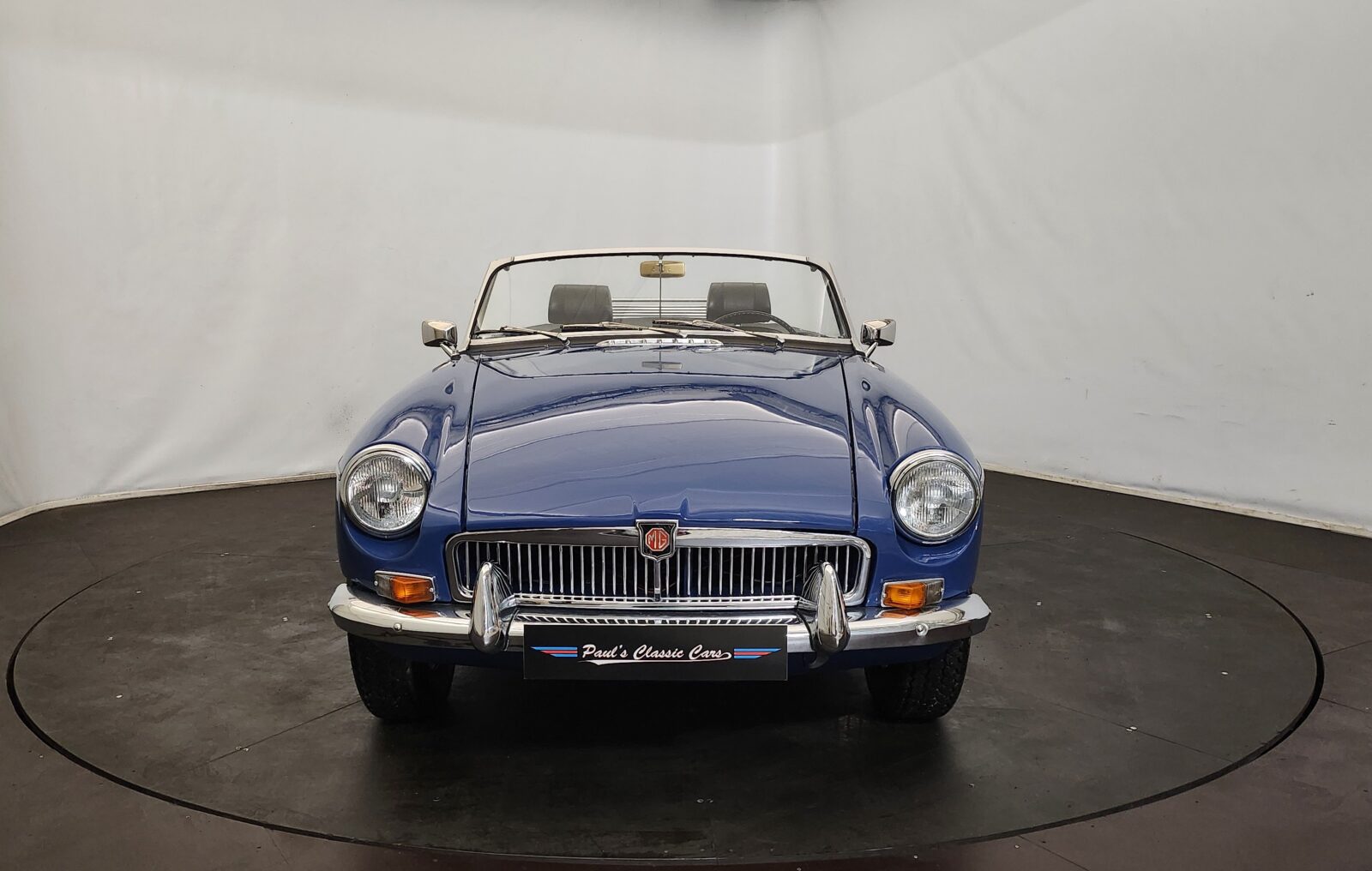 MG B cabriolet  Année 1968 voiture de collection à vendre