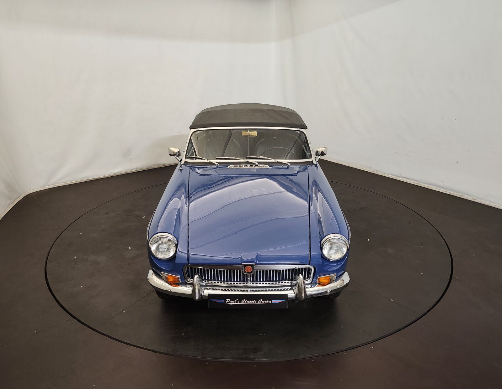 MG B cabriolet  Année 1968 voiture de collection à vendre