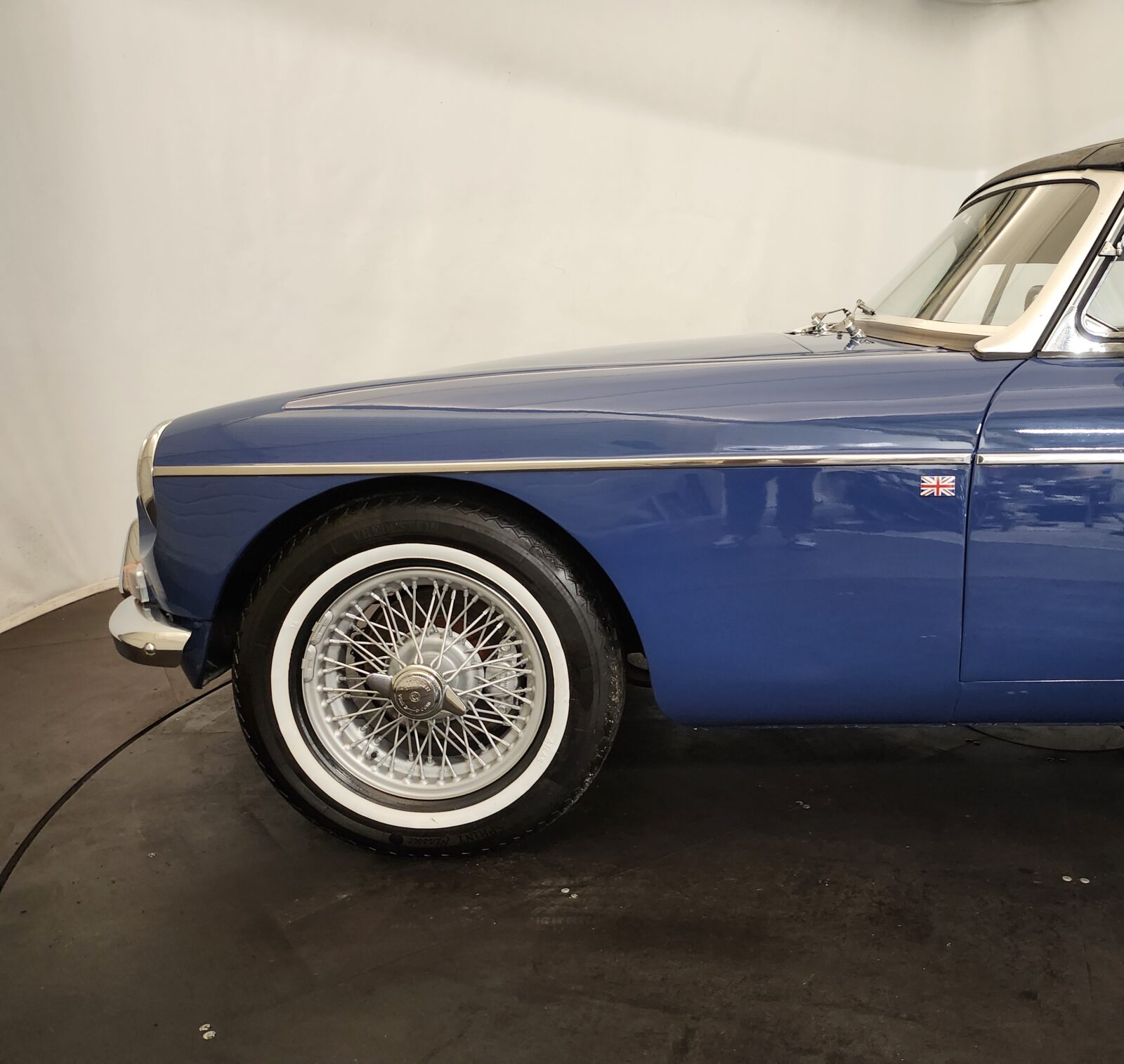 MG B cabriolet  Année 1968 voiture de collection à vendre