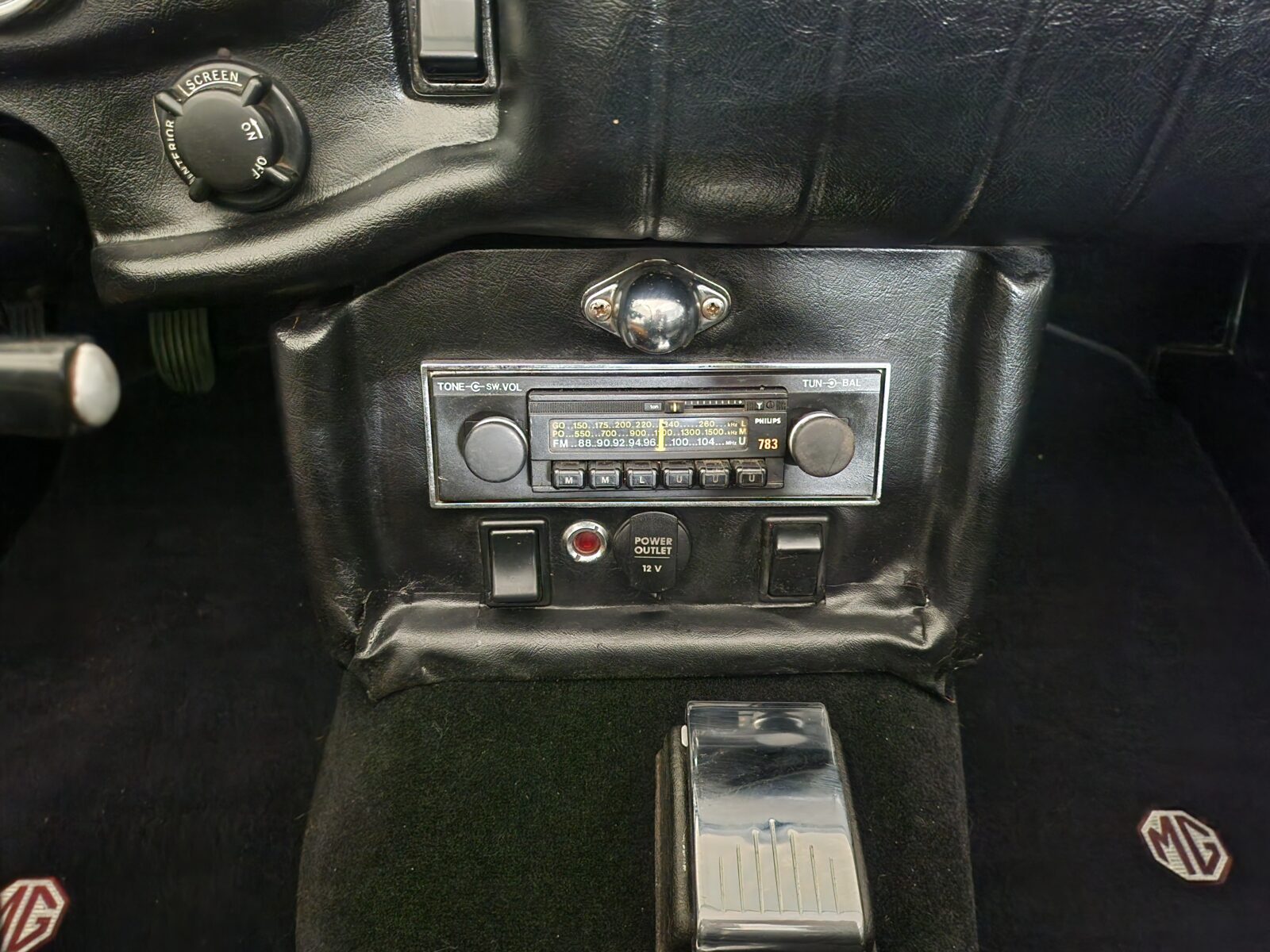 MG B cabriolet  Année 1968 voiture de collection à vendre