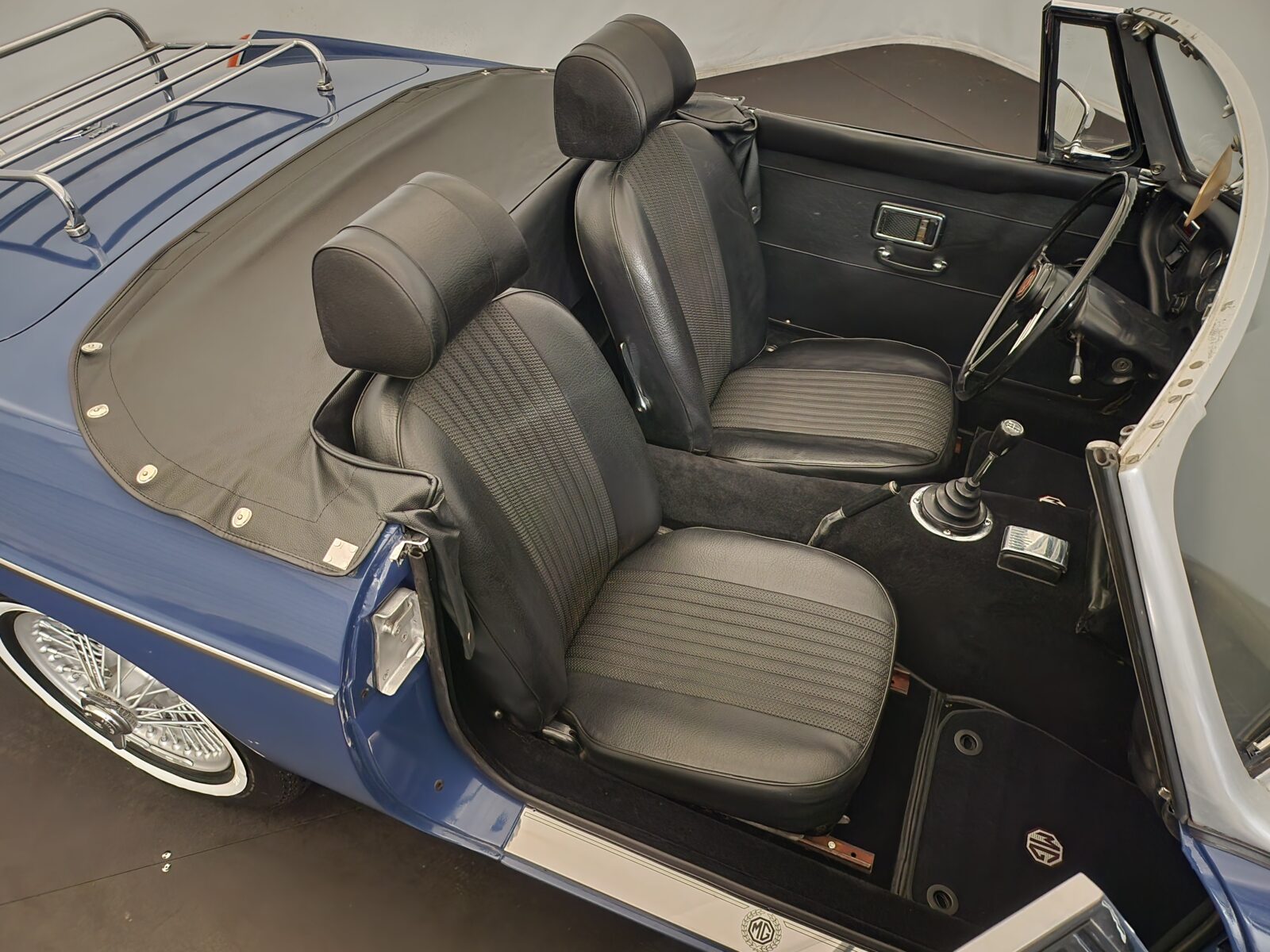 MG B cabriolet  Année 1968 voiture de collection à vendre