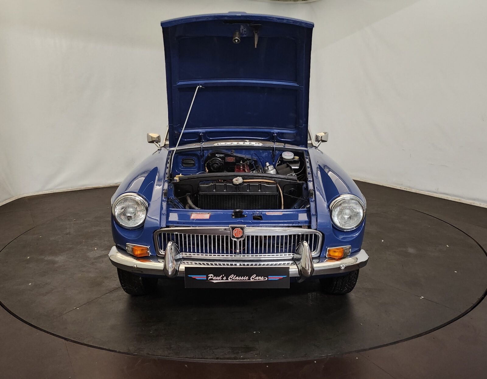 MG B cabriolet  Année 1968 voiture de collection à vendre