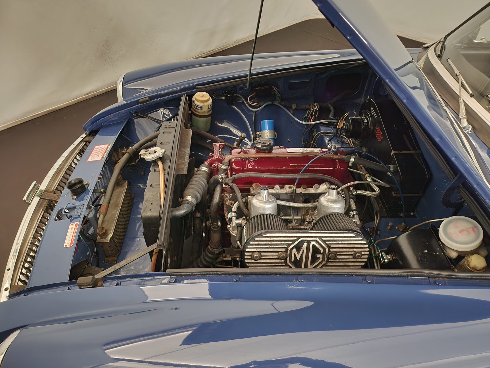 MG B cabriolet  Année 1968 voiture de collection à vendre