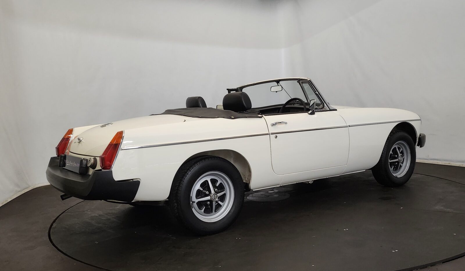 MG B cabriolet  Année 1978 voiture de collection à vendre