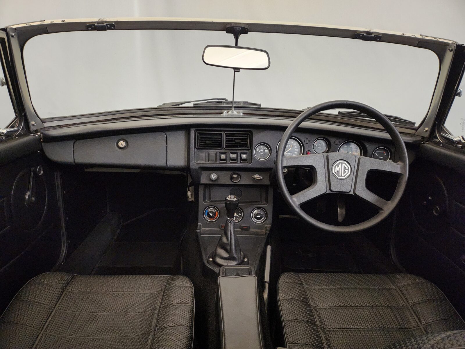 MG B cabriolet  Année 1978 voiture de collection à vendre