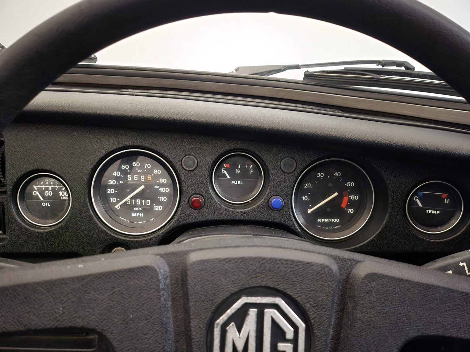 MG B cabriolet  Année 1978 voiture de collection à vendre