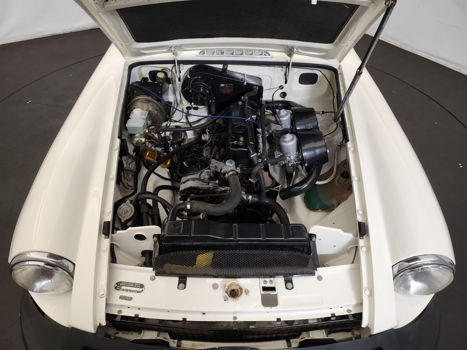 MG B cabriolet  Année 1978 voiture de collection à vendre