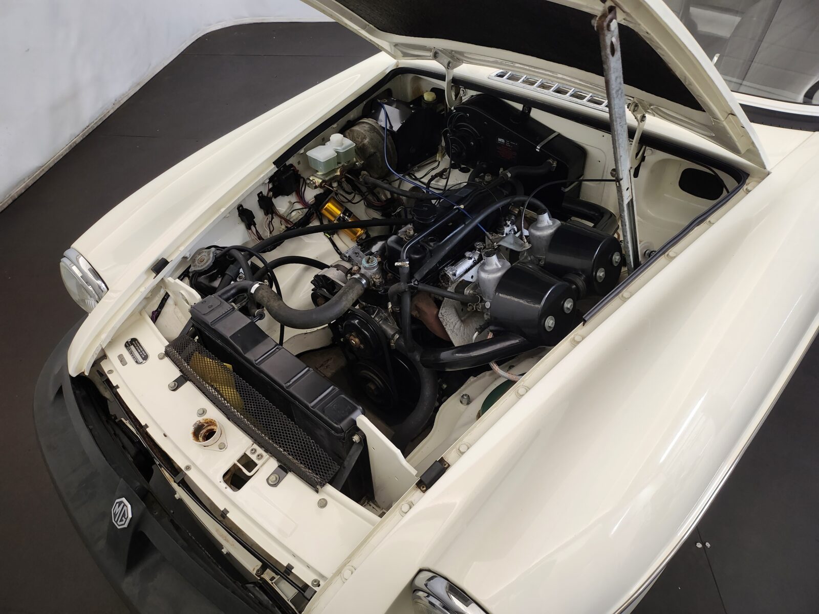 MG B cabriolet  Année 1978 voiture de collection à vendre